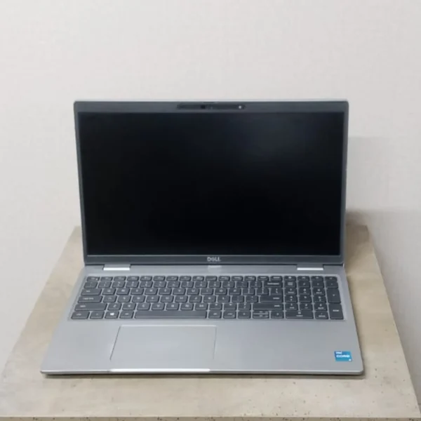 Dell Latitude 5520